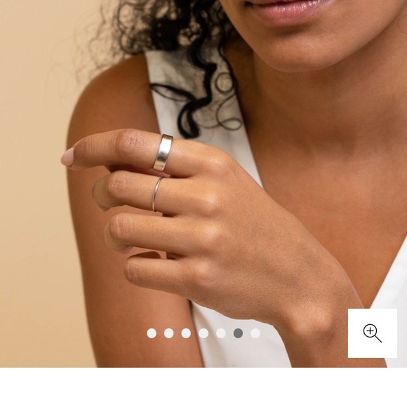 Mejuri boyfriend stacker band silver 925 size 7 - Picture 2 of 5